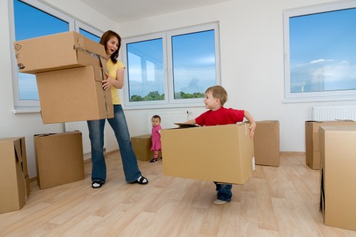 Commercial moving truck service for Brixton businesses